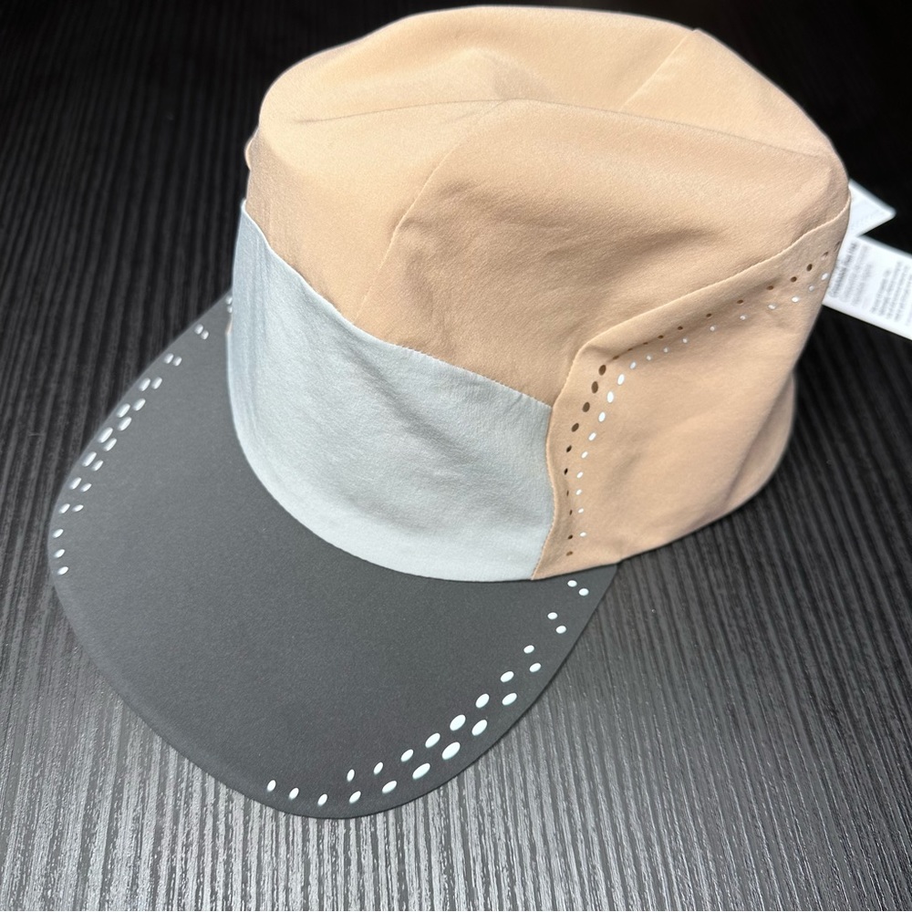 Lululemon Lightweight Crushable Run Hat NWT S/M (GGRE/PCLY/SEAL) - Picture 3 of 11